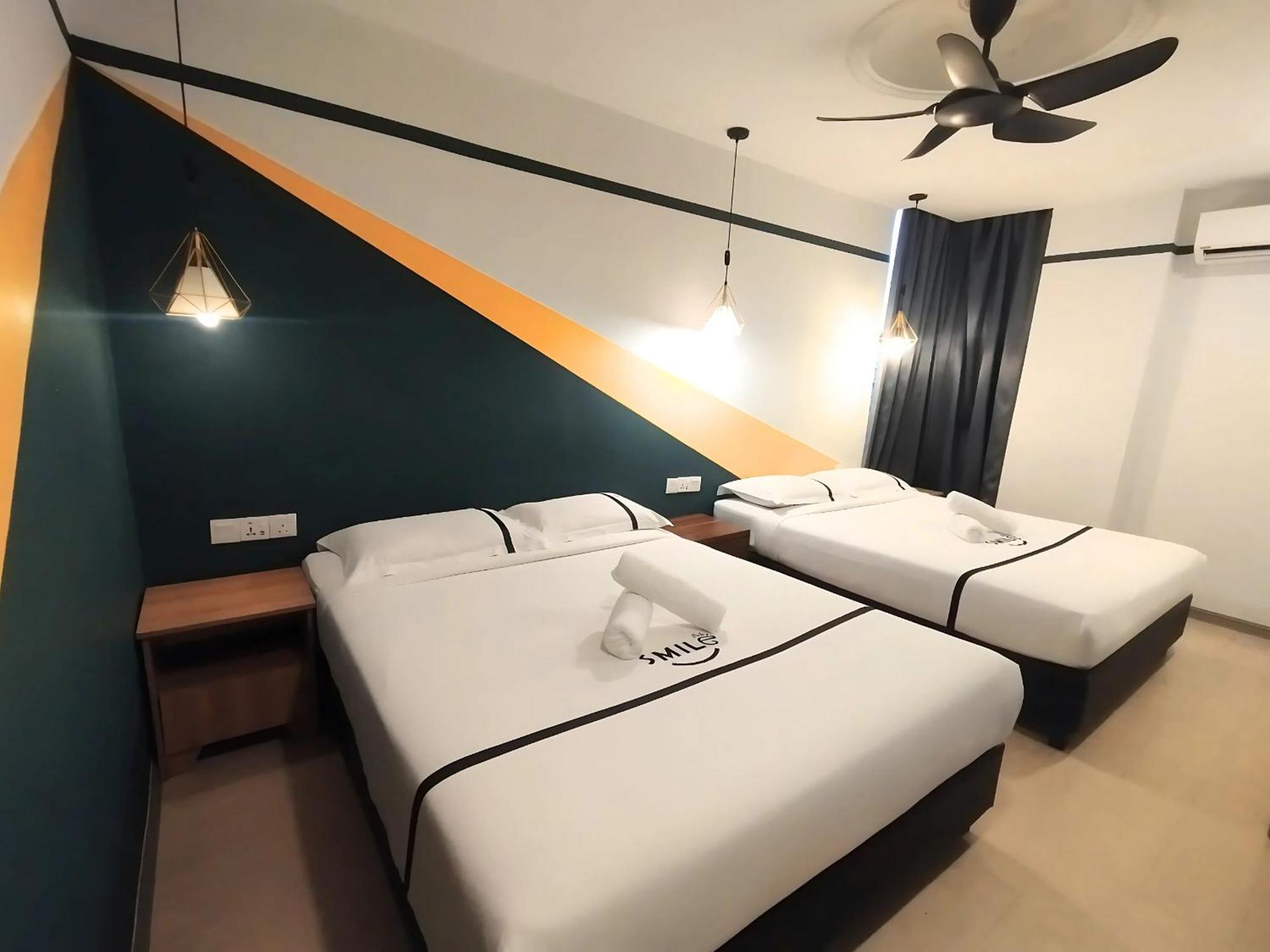 Smile Hotel C180 Cheras Selatan Exterior foto
